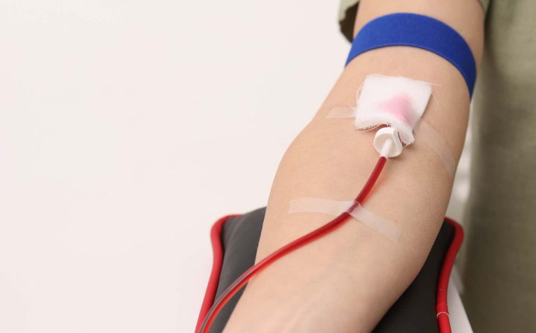 Mantenga el suministro: Done sangre o plaquetas ahora