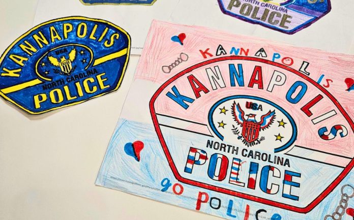 Policía de Kannapolis anuncia a los ganadores del concurso de colorear