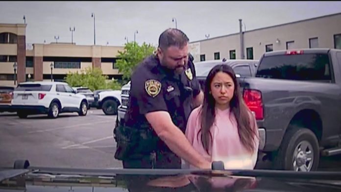 Liberan a joven mexicana arrestada por error en Georgia