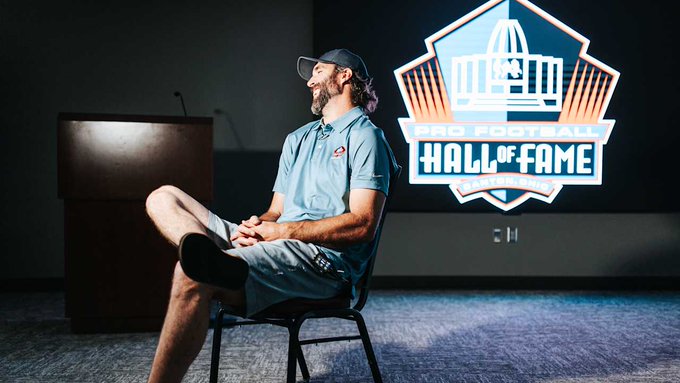 Jared Allen, del Salón de la Fama, recuerda su tiempo con los Panthers
