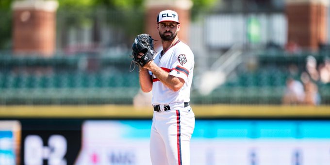 Montgomery conecta dos hits en la victoria de los Knights