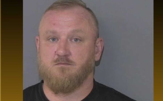 Una denuncia ciudadana permite capturar a fugitivo buscado en Florida