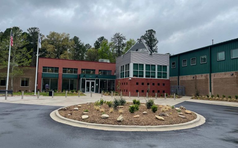 El condado reapertura el Centro Recreativo Mallard Creek