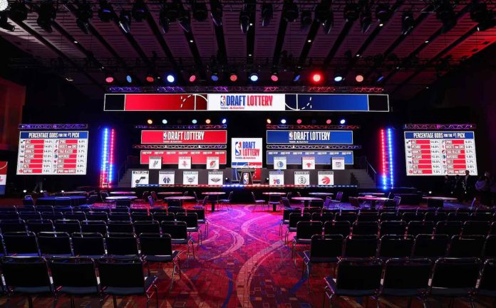 Charlotte Hornets obtienen la cuarta selección general del Draft de la NBA de 2025