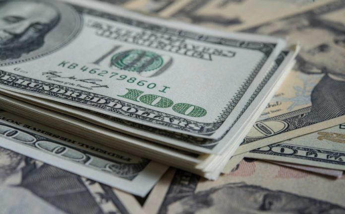 Sentencian a hombre de Charlotte por fraude bancario multimillonario