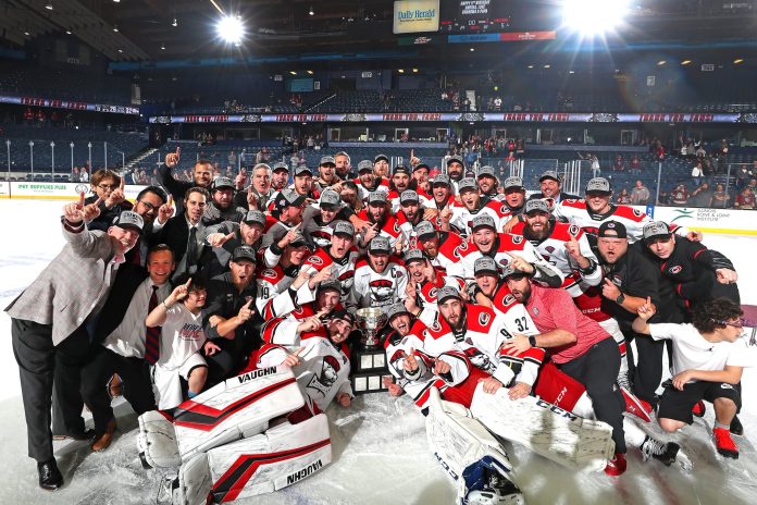 Los Checkers se enfrentarán a los Abbotsford Canucks en la final de la Copa Calder