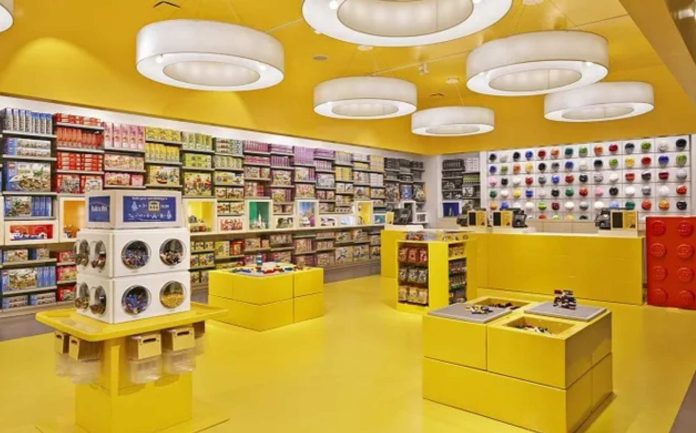 LEGO Store: Construye una paleta de ping pong gratis el 8 de junio