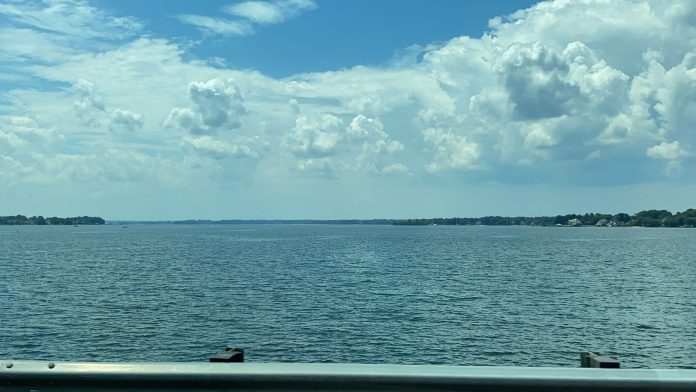 Adolescente de 16 años muere ahogado en el lago Norman