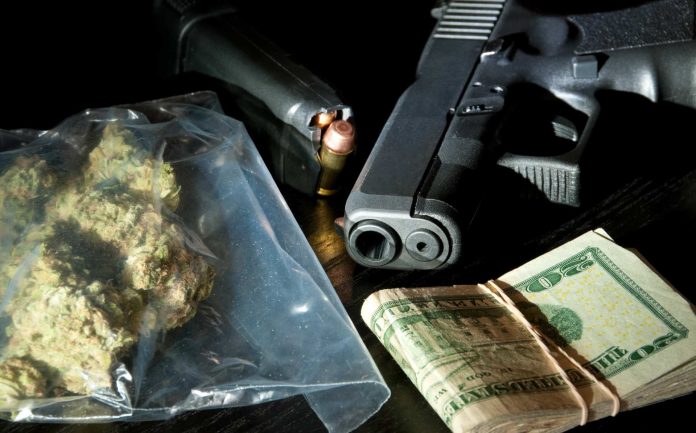 Condena federal para narcotraficantes armados