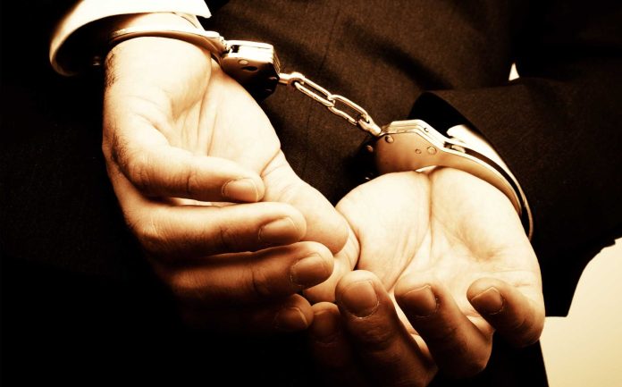Sentencian a mexicano previamente deportado por robo a mano armada
