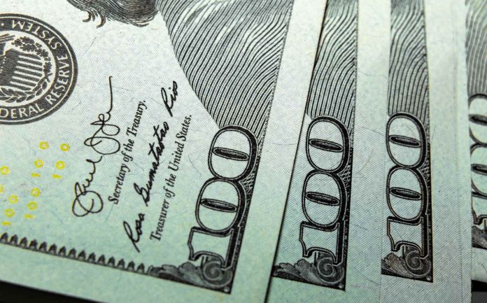 CMS aplica ajustes por incertidumbre financiera