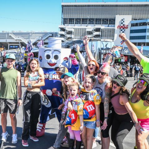 Fin de semana ROVAL: La próxima gran tradición de tu familia