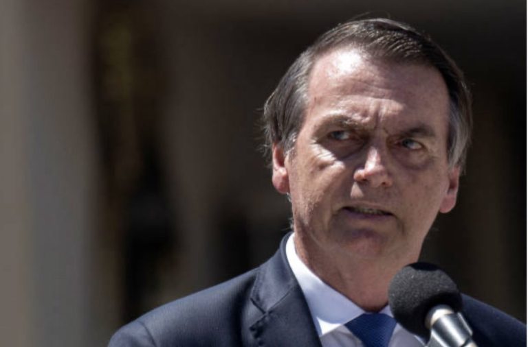 Ordenan prisión domiciliaria al expresidente de Brasil Jair Bolsonaro