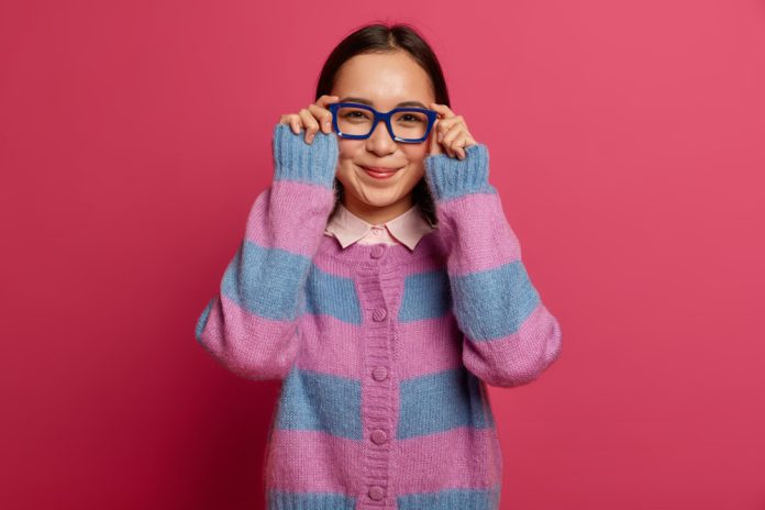 FDA aprueba nuevos lentes para ralentizar miopía infantil