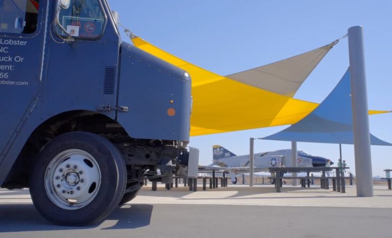 Horario de los food trucks de septiembre en el mirador del Aeropuerto de Charlotte