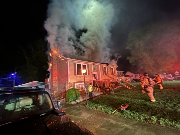 Charlotte Fire controla incendio y confirma origen accidental en la cocina