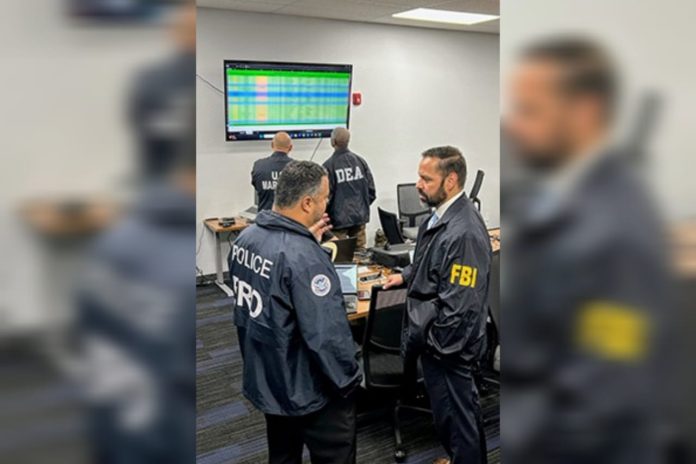 La oficina en Laredo del Servicio de Inmigración y Control de Aduanas (ICE) de EE.UU. llevó a cabo la 