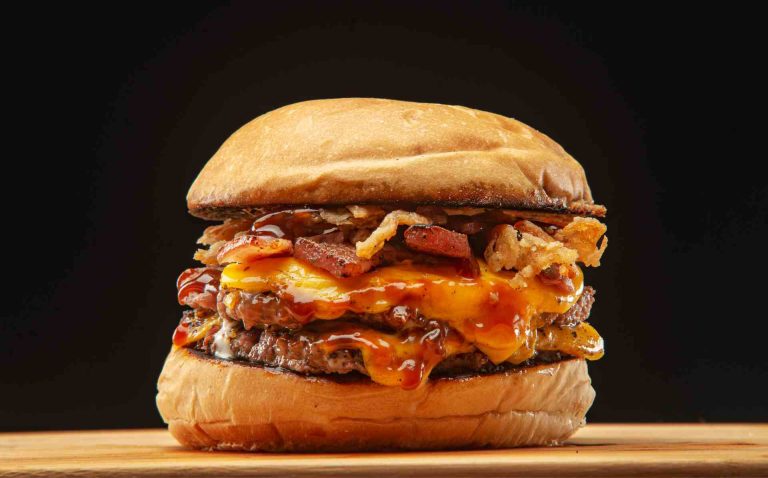 Ofertas del Día Nacional de la Hamburguesa con Queso de 2025