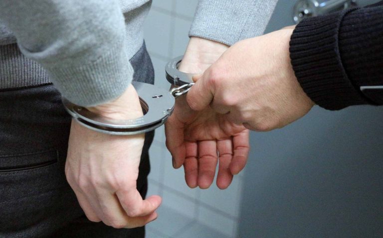 Exbombero condenado a prisión por posesión de material de abuso sexual infantil
