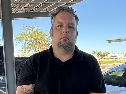 Arrestado líder juvenil en Phoenix por graves delitos de explotación infantil