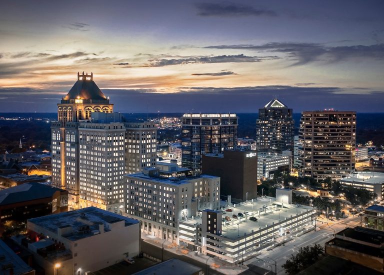 Greensboro destaca entre las ciudades con mejor gestión urbana, según WalletHub