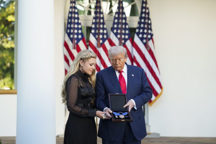 Trump proclama Día Nacional de Charlie Kirk