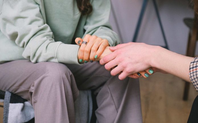 NCDHHS se compromete a aumentar la atención de salud mental