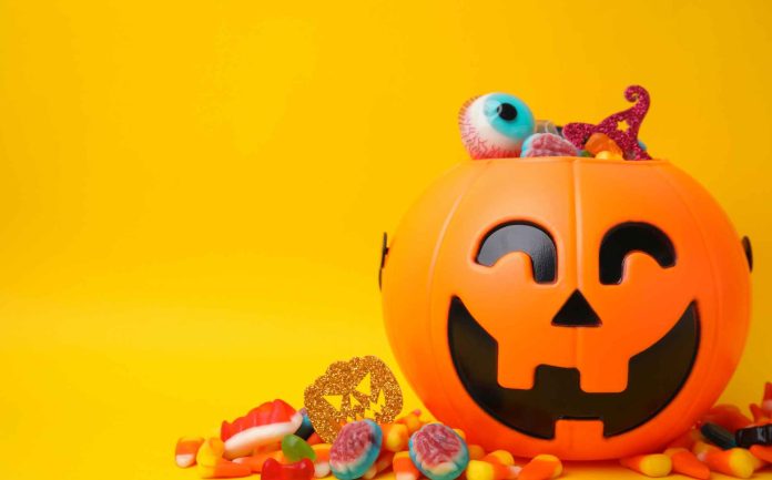 Disfraces y Candy Crawl en Charlotte antes de Halloween