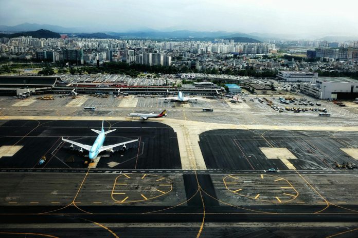 IATA advierte mayor aislamiento aéreo para Venezuela