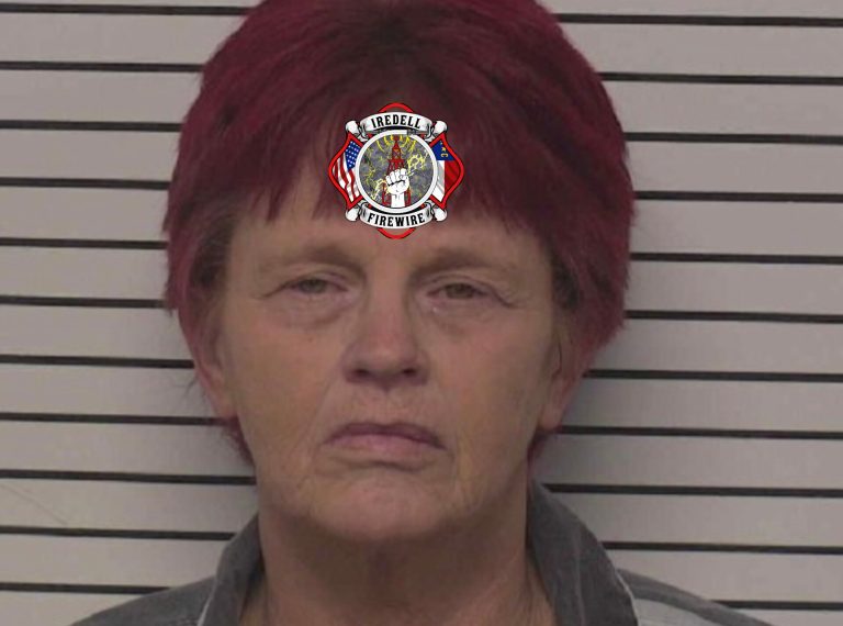 Detienen a mujer en Iredell con más de 60 gramos de metanfetamina