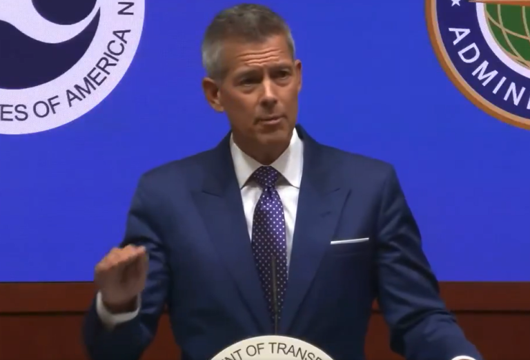 Solicitan la cancelación de vuelos por ausentismo de controladores en EE.UU.