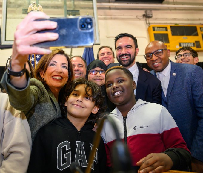 Ola de victorias demócratas en estados clave debilita la influencia de Trump