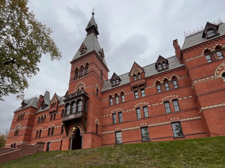 Trump logra un acuerdo histórico con la Universidad de Cornell