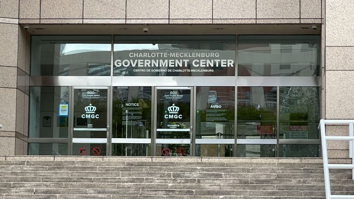 Action NC demanda acción al Concejo de Charlotte por operativos migratorios