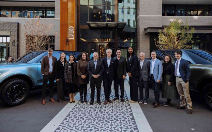 Stein anuncia una nueva sede de Scout Motors con 1200 empleos en Mecklenburg