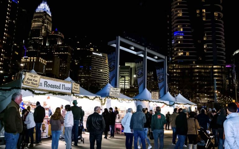 Regresa el Festival Light the Knights con pista de hielo