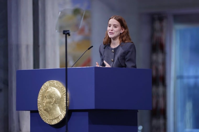 Hija de María Corina Machado recibe el Nobel de la Paz en Oslo