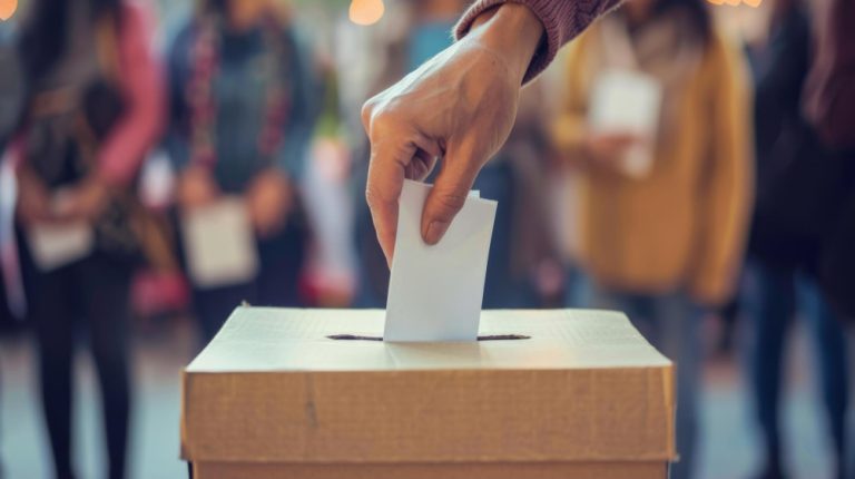 Fallas en el CNE complican el anuncio de ganador en Honduras