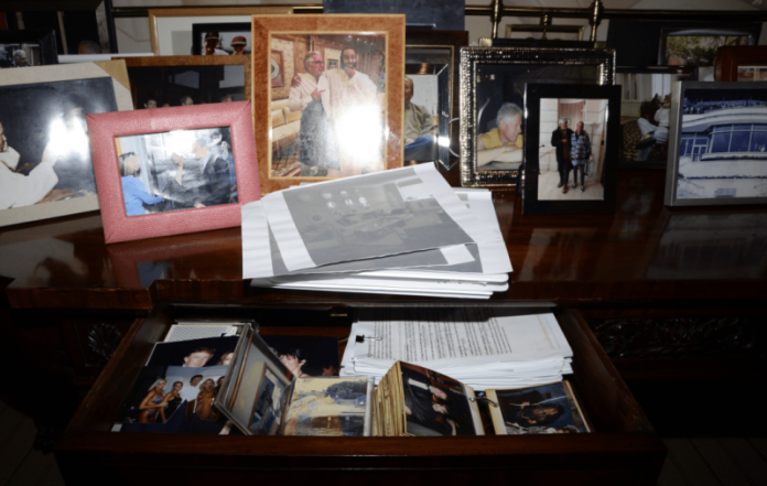 El Departamento de Justicia inicia la publicación masiva de archivos del caso Epstein