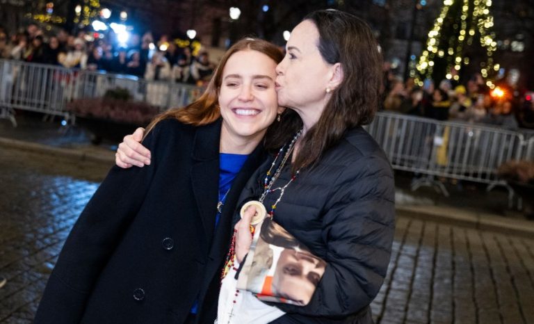 María Corina Machado llegó a Oslo y aclara planes de transición