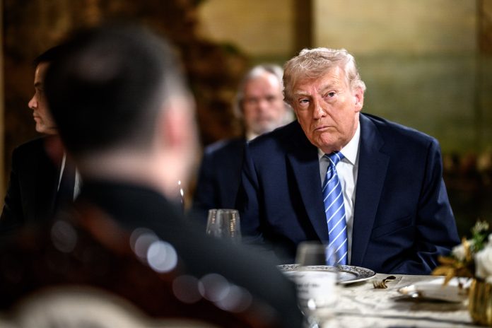 Trump confirma golpe a red de drogas en el Caribe