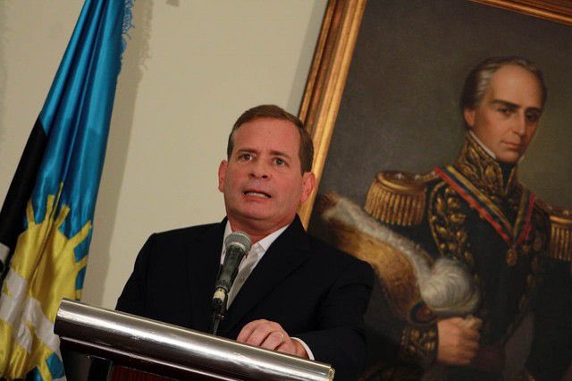 Denuncian que la salud del opositor venezolano Juan Pablo Guanipa es critica