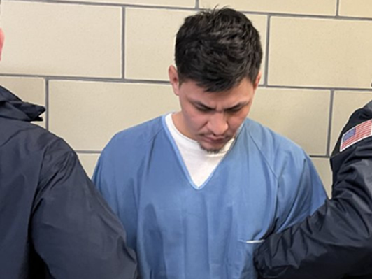 Sentencian a agresor de agentes federales en Massachusetts