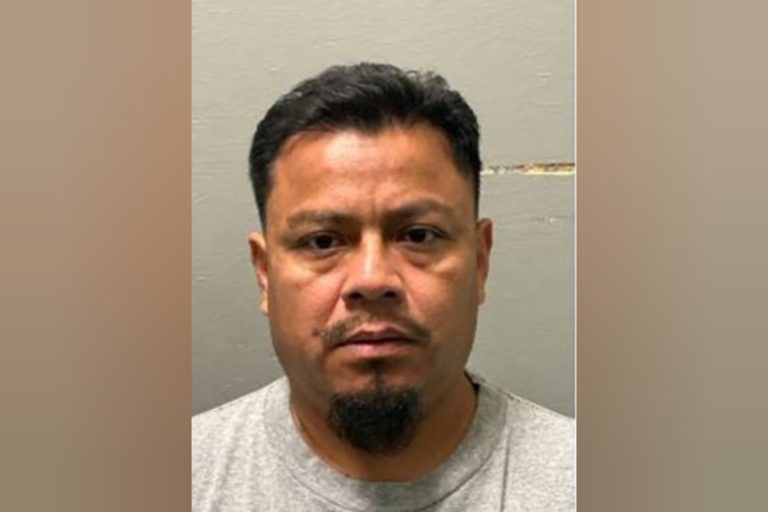 ICE detiene a depredador sexual en NC tras 15 años de cárcel