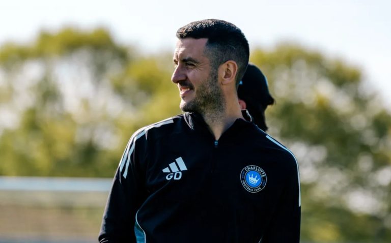 Charlotte FC asciende al entrenador principal de Crown Legacy FC, Gary Dicker