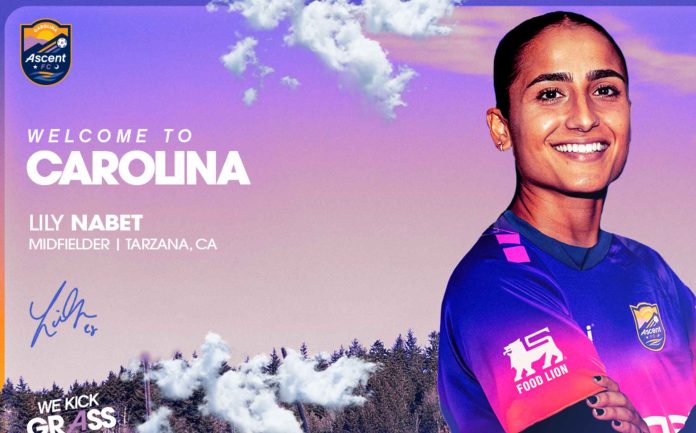 Carolina Ascent ficha a la excentrocampista del Angel City, Lily Nabet