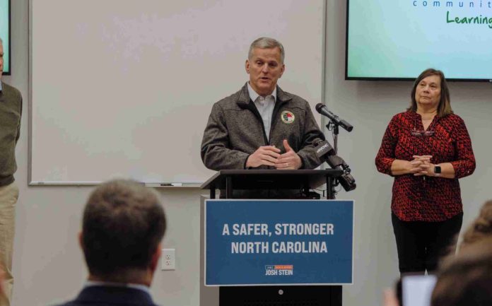 Ofrecen recompensa por el arresto de sospechosos vinculados a varios asesinatos