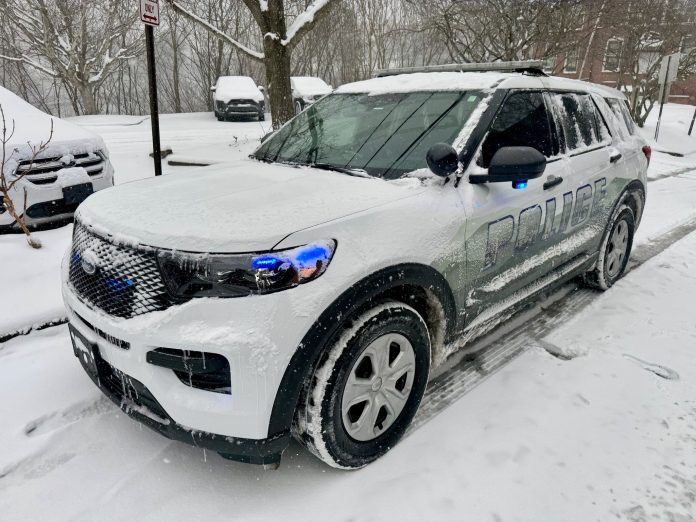 Detención por incendio provocado tras hallazgo policial en motel desocupado