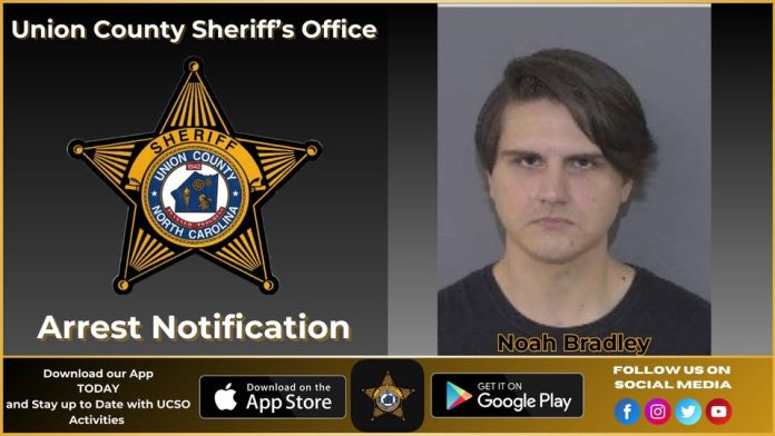 Arrestan a profesor por presunto asalto a un estudiante de primaria