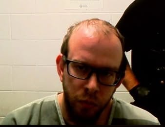 Fundador de refugio de jóvenes comparece por múltiples cargos sexuales y trata infantil